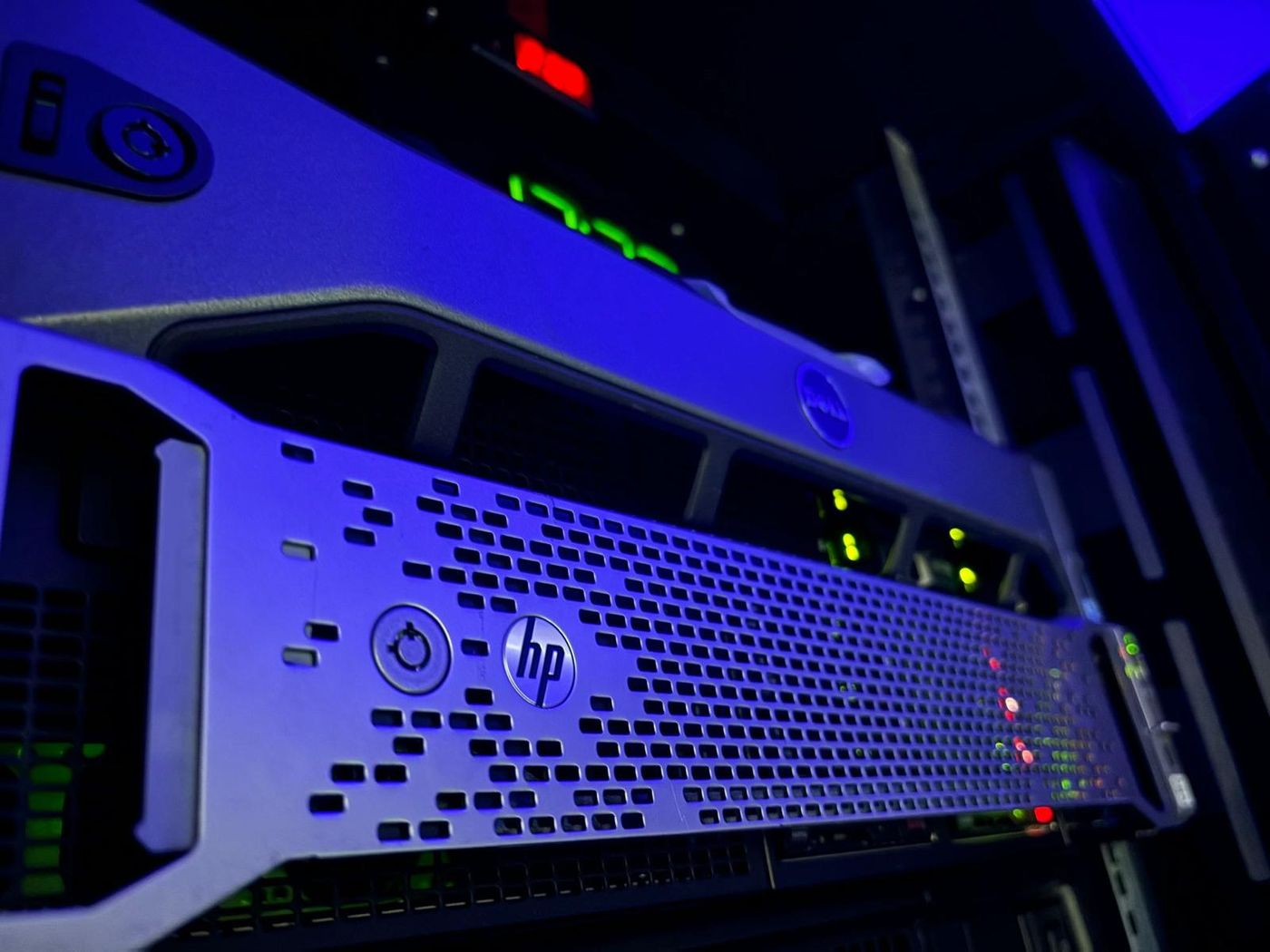 HP ve Dell sunucular